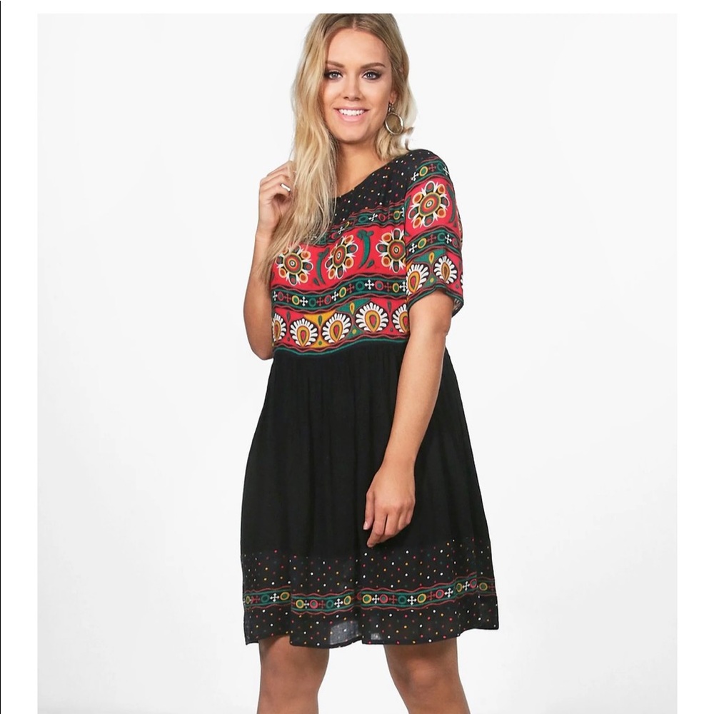Beautiful Nordic patterned Boohoo s 18 dress